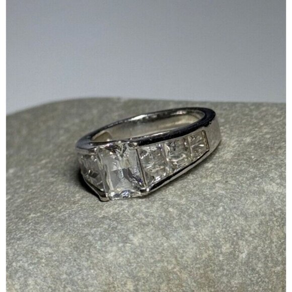 925 STERLING SILVER CZ RING SIZE 5 - Picture 5 of 8